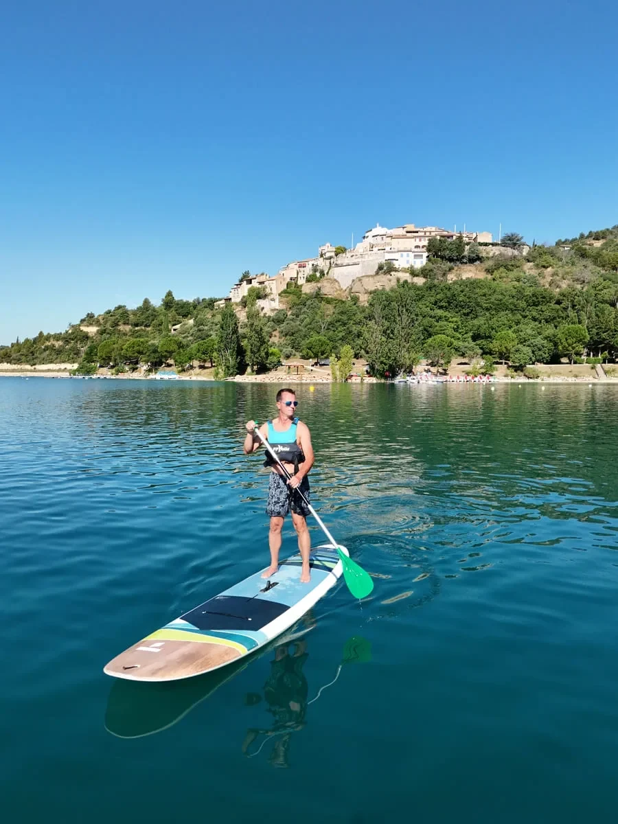 Paddle sur le lac de Sainte Croix du Verdon